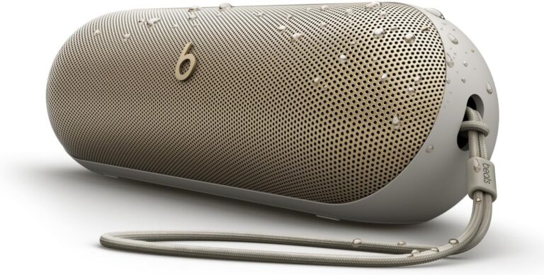 Beats Pill Portable Bluetooth Speaker product image