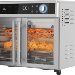BLACK+DECKER 12-in-1 Crisp 'N Bake Air Fryer Toaster Oven product image